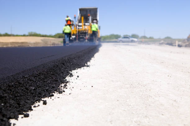 Best Recycled Asphalt Driveway Installation  in Glenns Ferry, ID